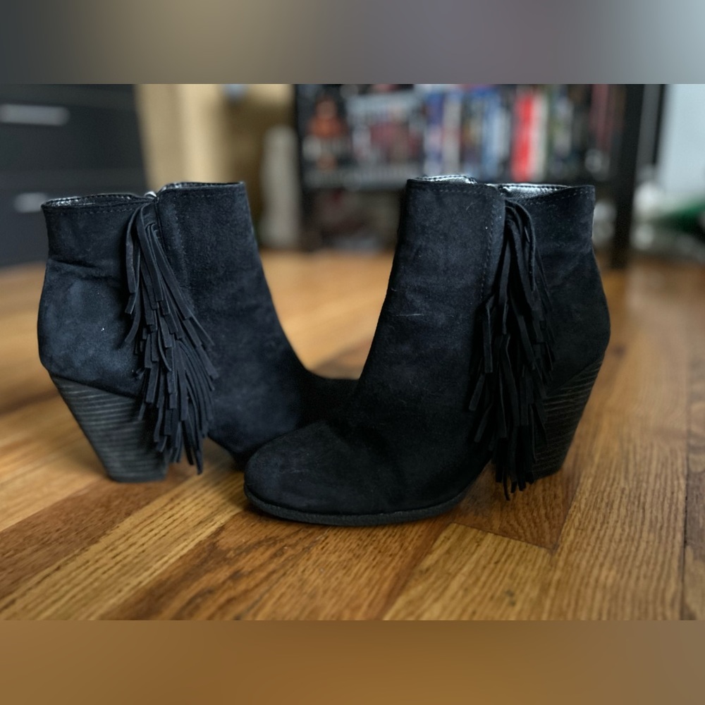 Vince Camuto Hayzee ankle boot